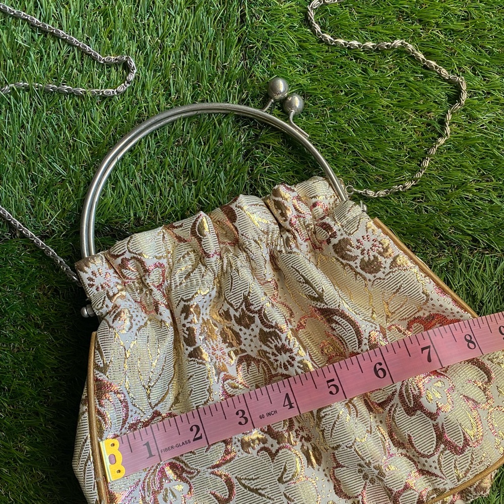 Floral Purse - Picture 13 of 14